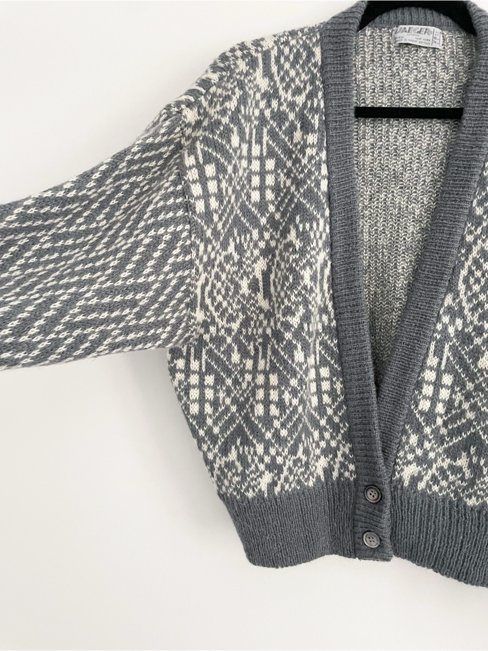 Vintage • Jaeger Mohair Oversized Plunge Neck Geometric Gray White Cardigan • M
